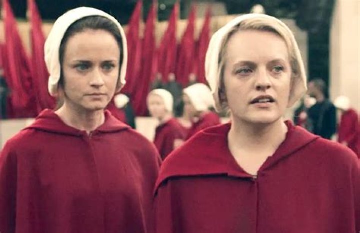 Alexis Bledel Confirms She’s Leaving ‘The Handmaid’s Tale’ – Hollywood Life