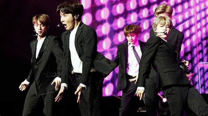 Watch Them Slay ‘Mic Drop’ – Hollywood Life