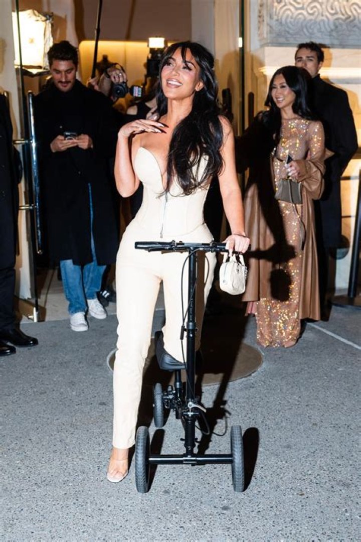 Kim Kardashian Confesses Taking ‘High Road’ With Kanye West Is A ‘Challenge’: Watch