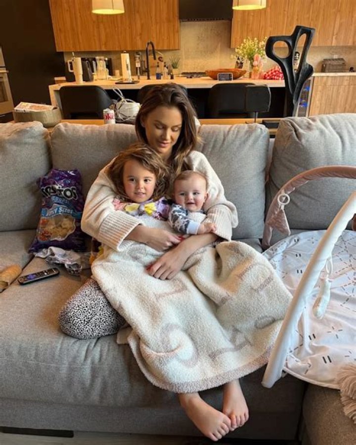 Lala Kent Pregnant & Expecting 1st Child With Randall Emmett – Hollywood Life