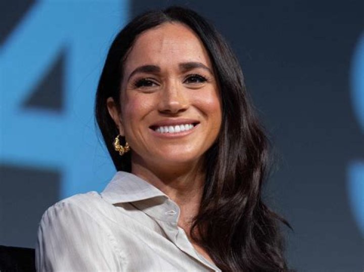 Meghan Markle Says ‘Being Trolled’ Was ‘Almost Unsurvivable’ & ‘Damaging’ To Her Mental Health