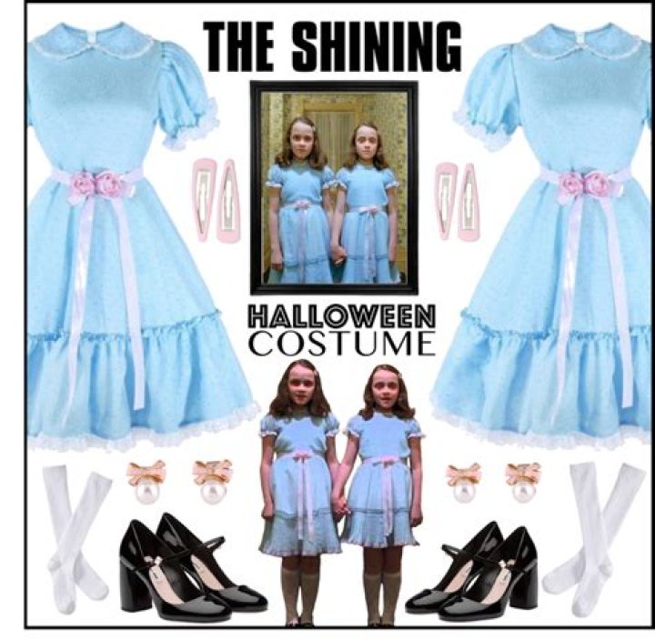 Nikki & Brie Bella’s ‘The Shining’ Twins Halloween Costume 2018 — Pic – Hollywood Life