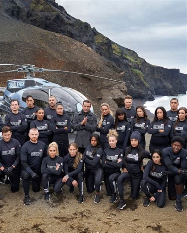 Tori & Emanuel’s Relationship Gets Flirty – Hollywood Life