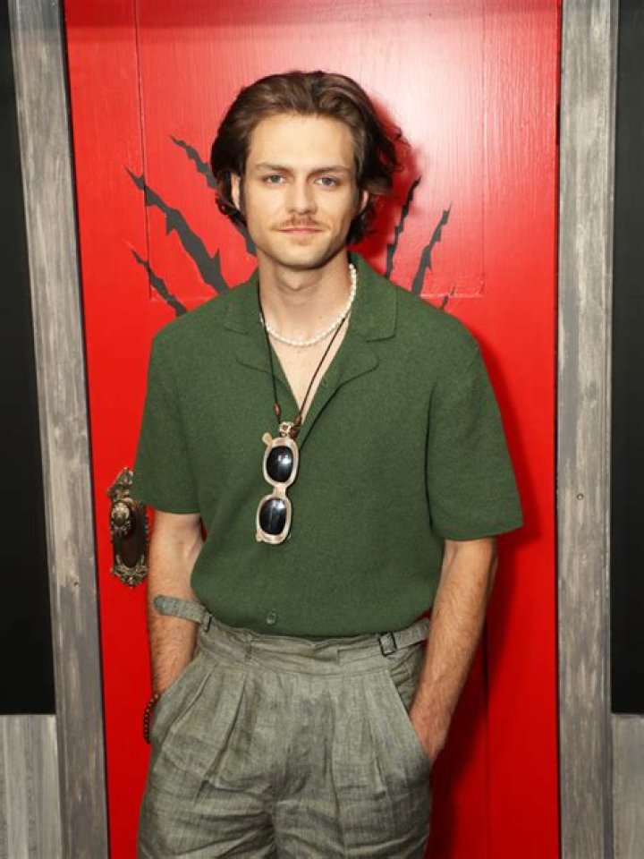 The Red Door’ Star – Hollywood Life